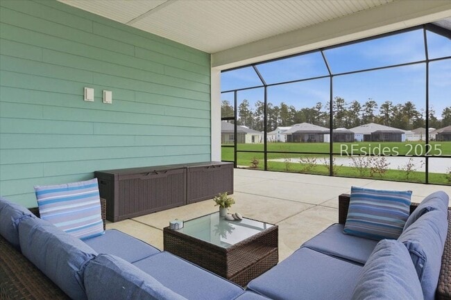 Building Photo - 855 Weekend Ave