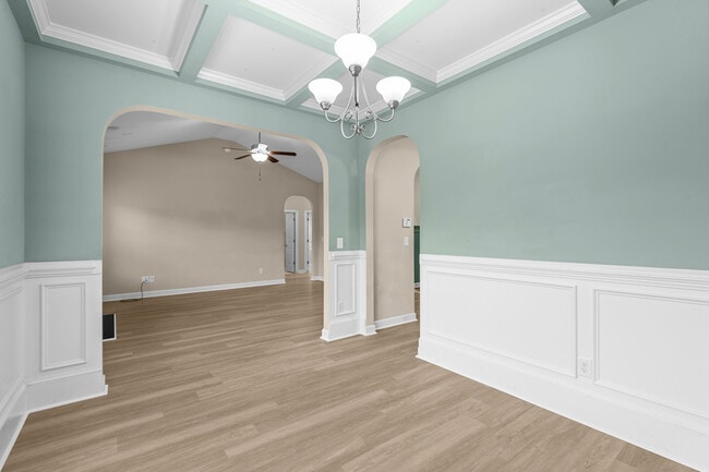 Building Photo - 518 New Hanover Trl