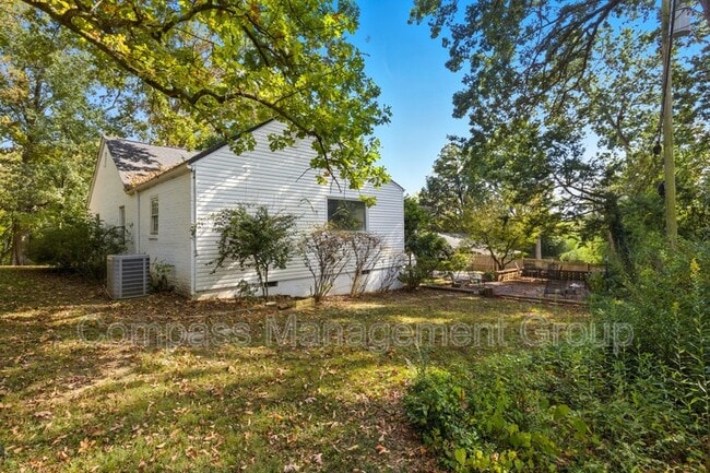 Building Photo - 139 Druid Dr