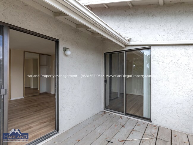 Building Photo - 3843 Camino Lindo