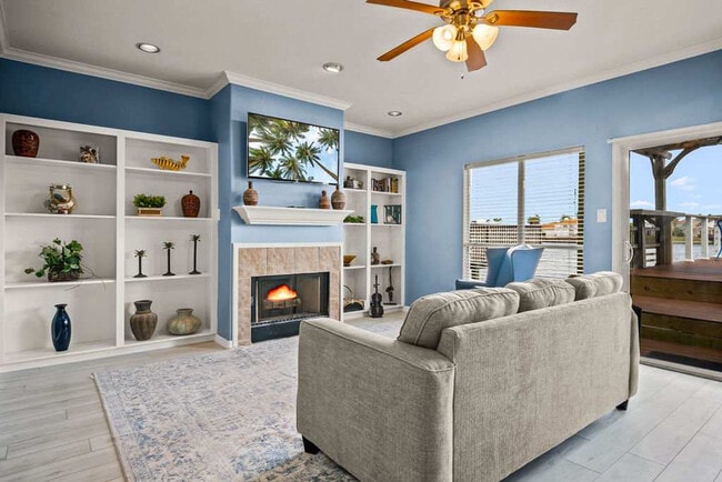 Building Photo - 15406 Gun Cay Ct