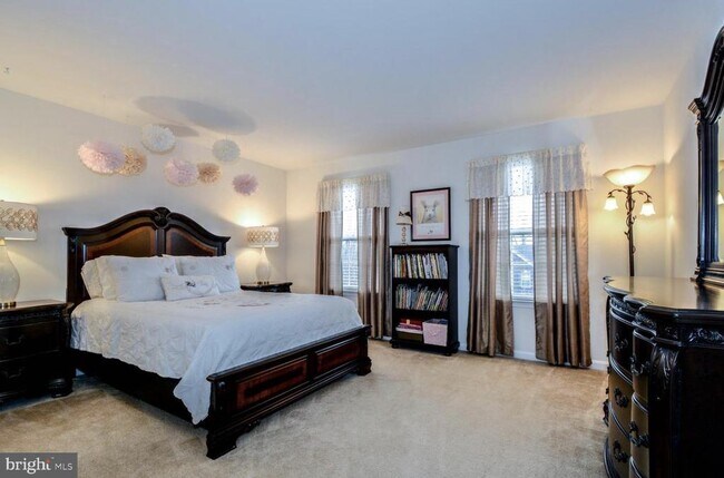 Building Photo - 3321 Eagle Ridge Dr