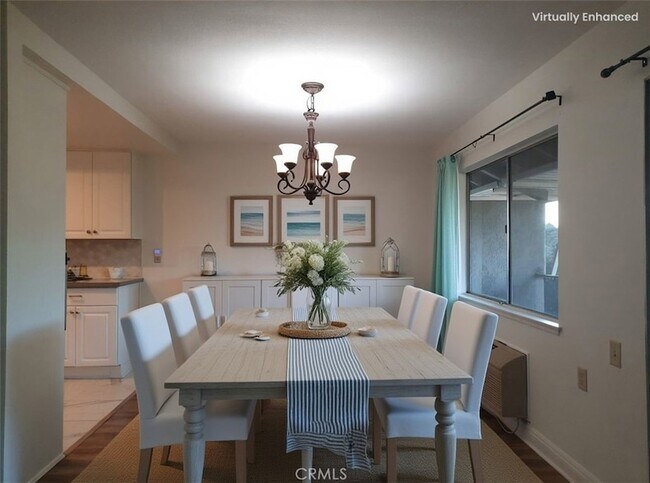 Building Photo - 2117 Via Puerta