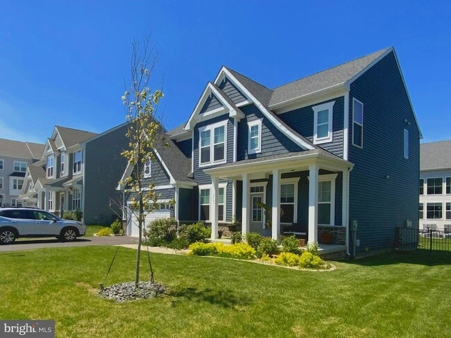 Building Photo - 5763 Hawk Ridge Rd