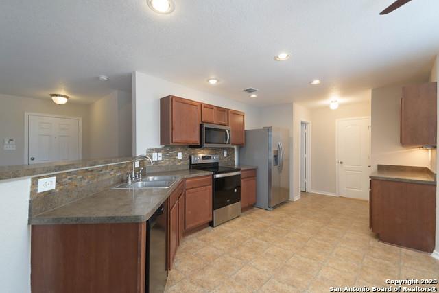 Building Photo - 9307 Mimosa Manor