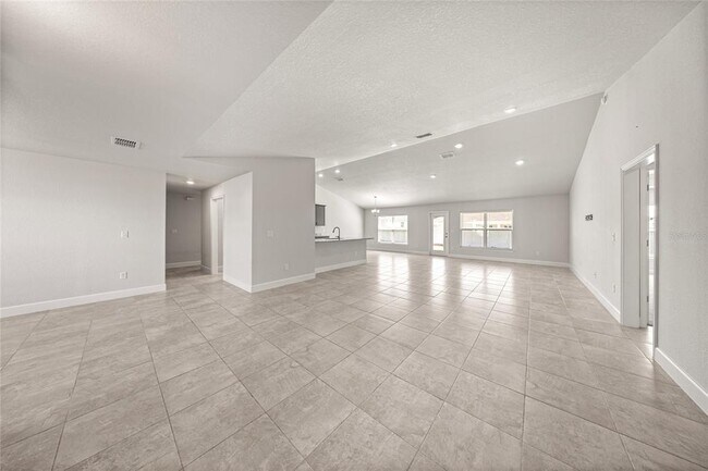 Building Photo - 4984 SW 91st PL