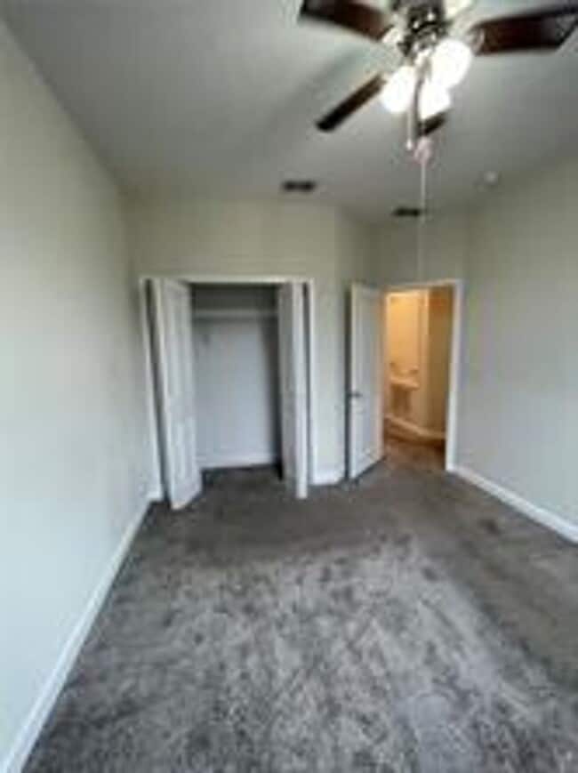 Building Photo - 1202 Payne Stewart Dr