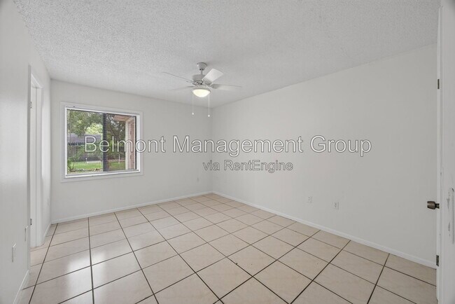 Building Photo - 7690 Timber River Cir