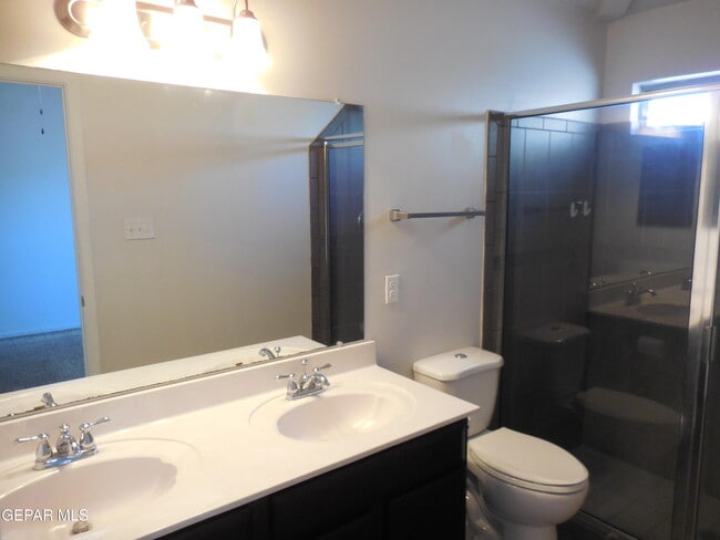 Building Photo - 4925 Copper Ranch Ave