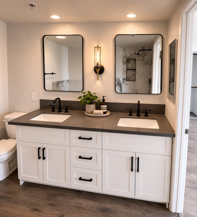 Newly renovated primary bathroom - 532 N Mariposa Ave