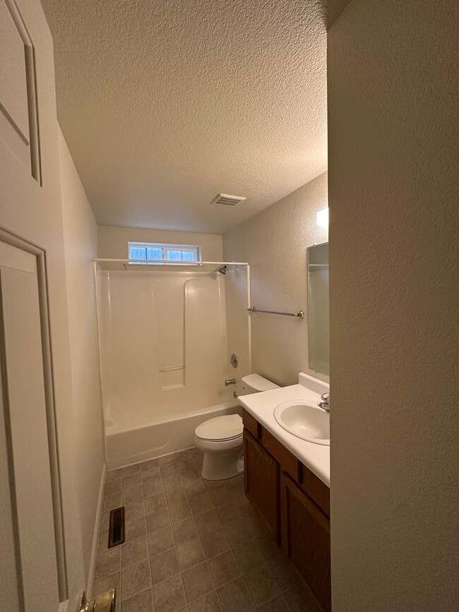 Building Photo - Carson City Home for Rent