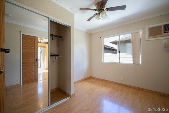 Building Photo - $3800 /3 Bed / 2 Bath / 3 Parking in Ewa B...