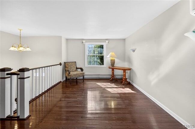 Building Photo - 8237 Mantova Dr