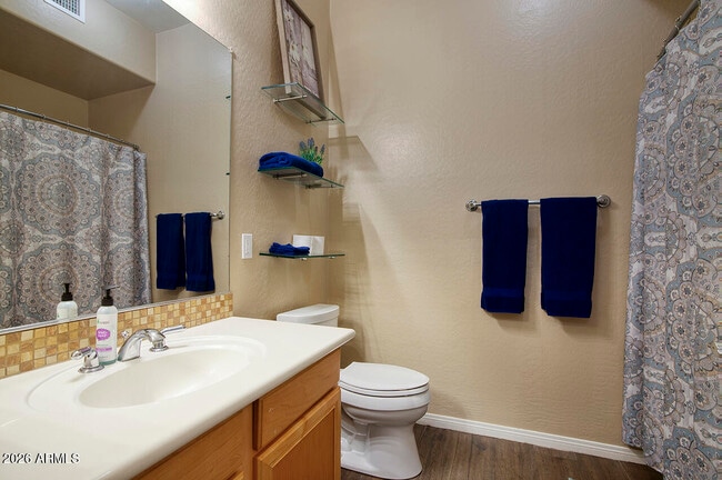 Building Photo - 2989 N 44th St