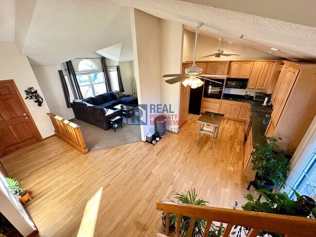 Building Photo - 19907 E Crestline Pl