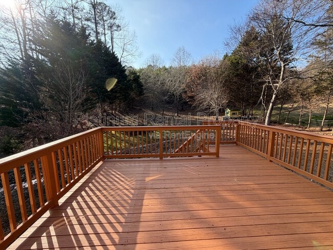 Building Photo - 3440 Alexander Cir