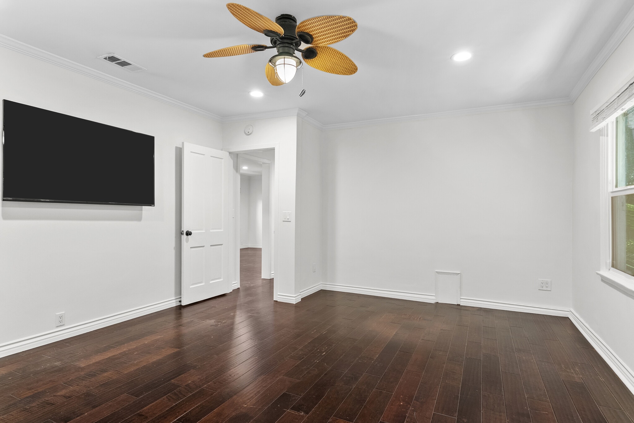 Bedroom 1 - 4242 Van Nuys Blvd