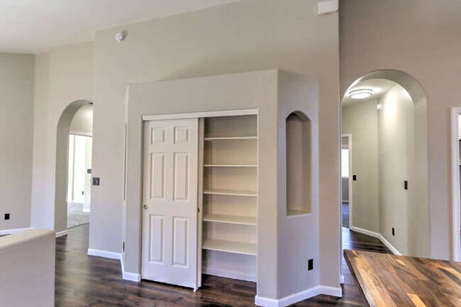 Building Photo - Rancho Sahuarita