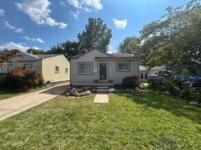 Building Photo - 11060 Lozier-