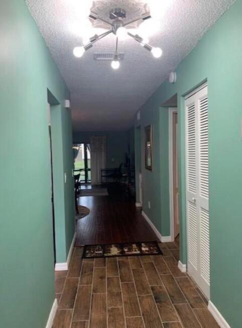 Building Photo - 21820 Cypress Cir