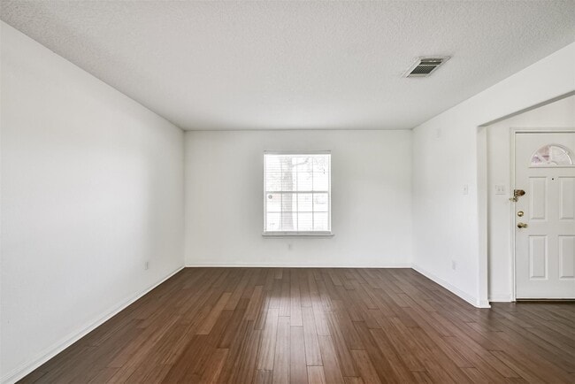 Building Photo - 7931 Westington Ln