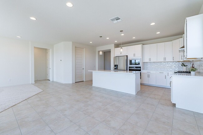 Building Photo - Luxury Living in McClellan Ranch: 4-Bedroo...