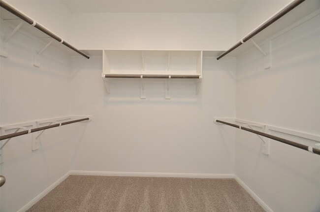 Building Photo - 5631 Pearl Vis Dr