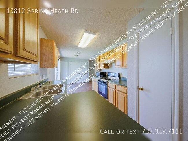 Building Photo - 13812 Spring Heath Rd