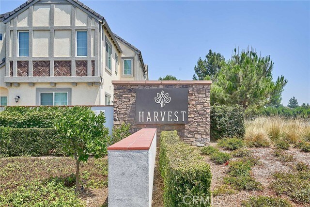 Building Photo - 8756 Festival St