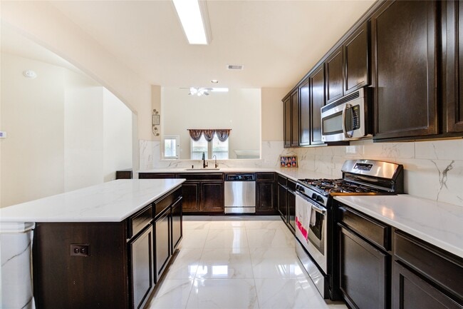 Building Photo - 21015 Wheat Snow Ln