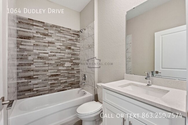 Building Photo - 1064 Dudley Dr