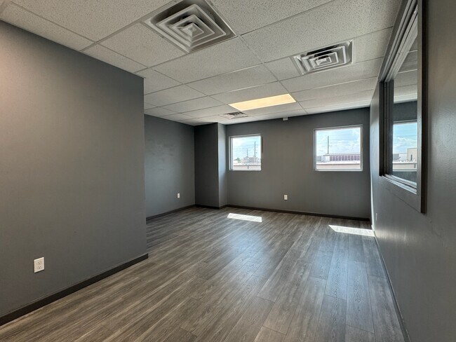 Building Photo - 1435 FM 1463