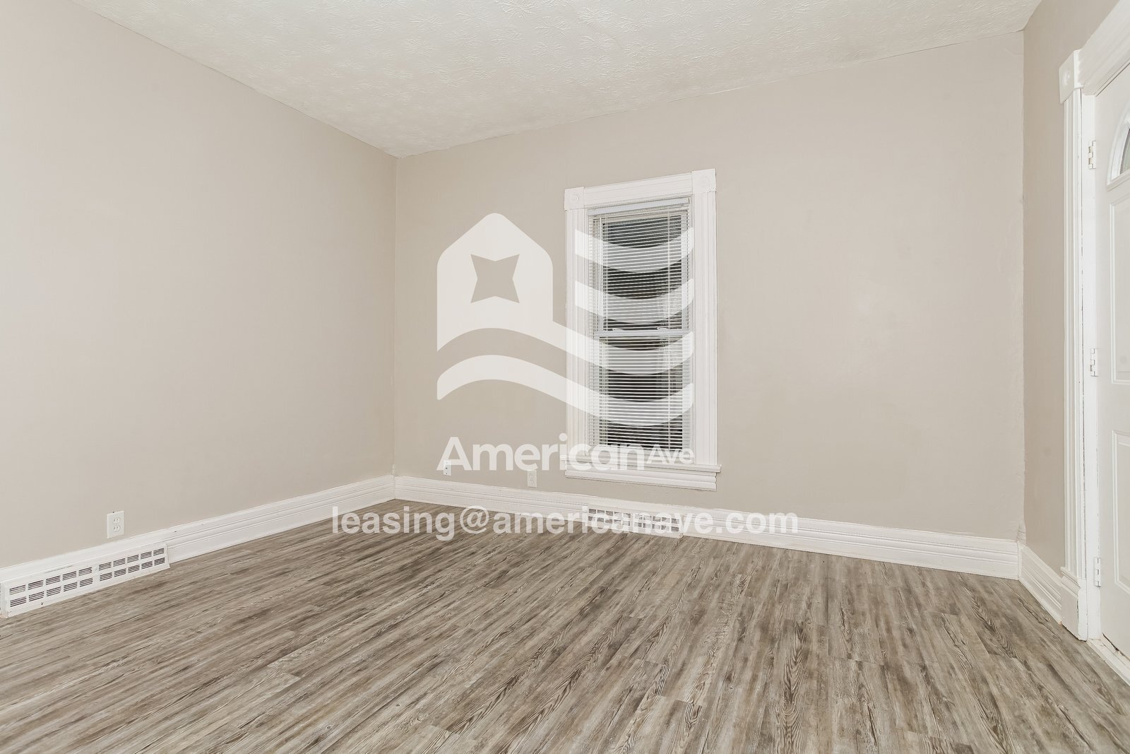 Building Photo - 833 Jefferson St