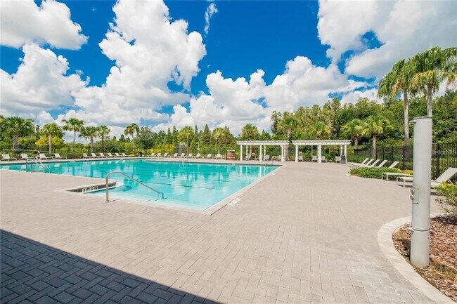 Building Photo - 1615 Hubbell Rd