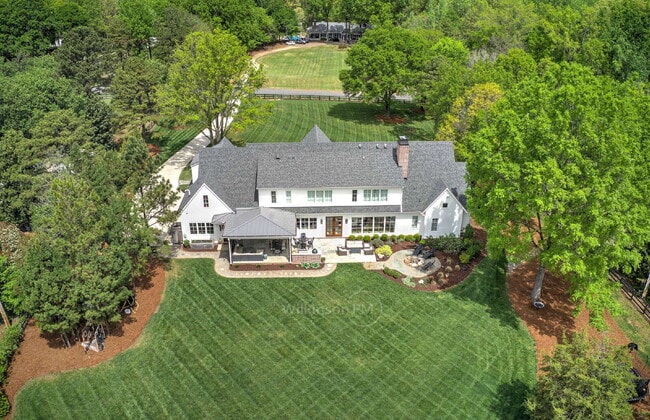 Building Photo - One of the Finest Fully-Furnished Luxury Estates in Marvin, "Architectural Digest" Caliber, for t...