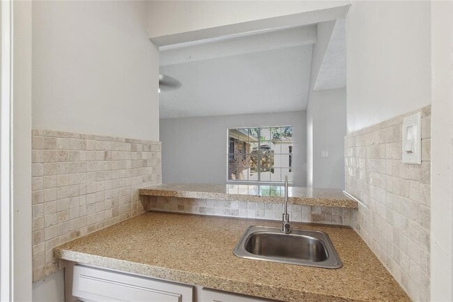 Building Photo - 959 Wavecrest Ln