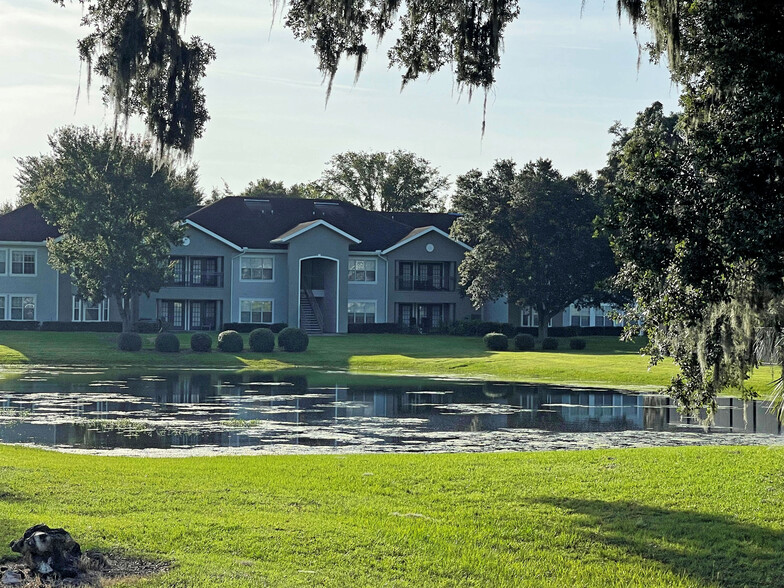 Building Photo - The Reserve at Kanapaha