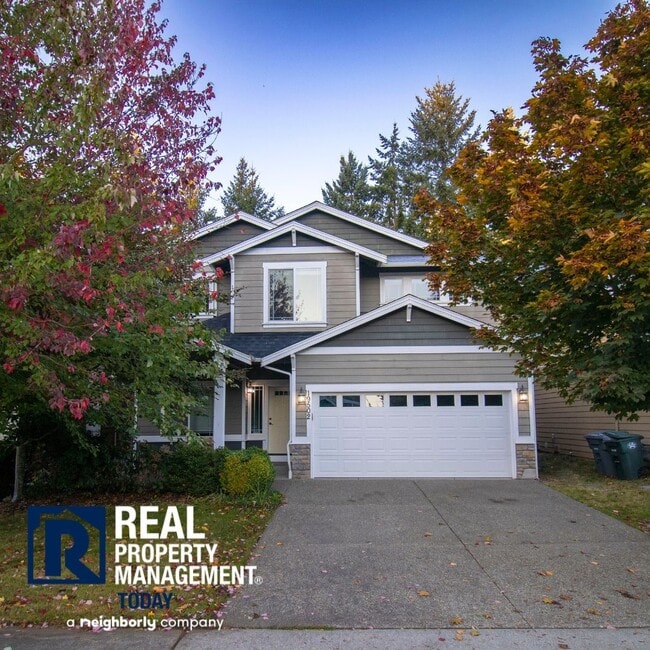 Primary Photo - Stunning 5 Bedroom In Graham!