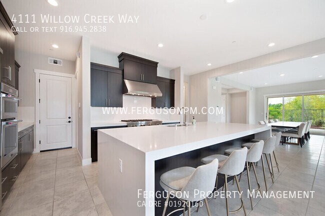 Building Photo - 4111 Willow Crk Wy