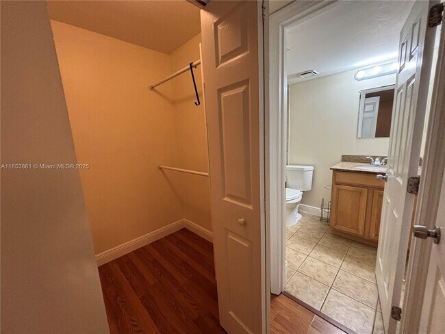 Building Photo - 5761 Riverside Dr