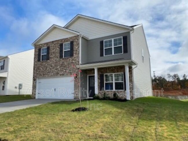 Building Photo - 12134 Evergreen Dr NE