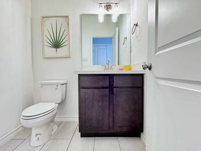 Building Photo - 9915 Borna Dr