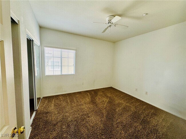 Building Photo - 833 Aspen Peak Loop
