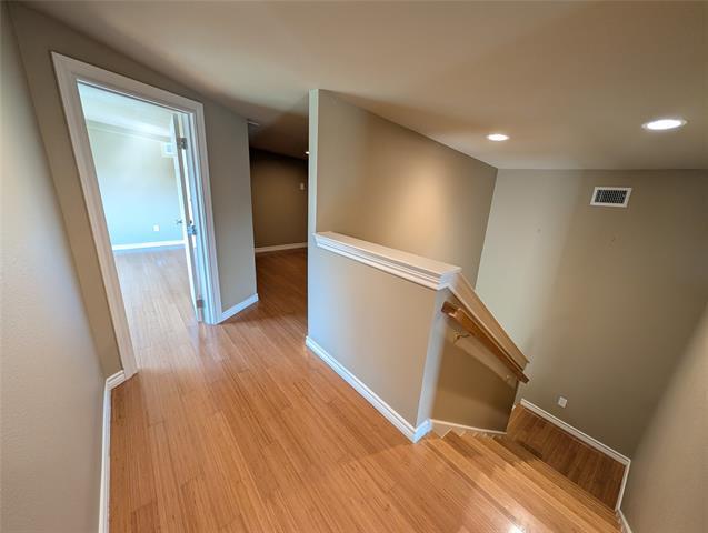 Building Photo - 10393 S State Hwy 78