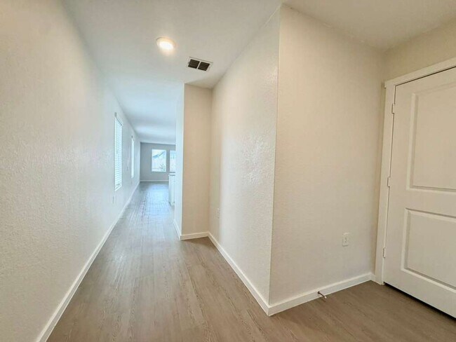 Building Photo - Modern New Construction Home in South San Antonio | 3 Bed, 2 Bath