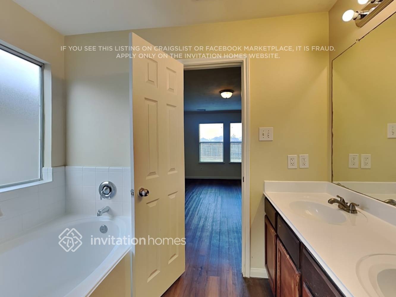 Building Photo - 1015 Redcrest Springs Ct