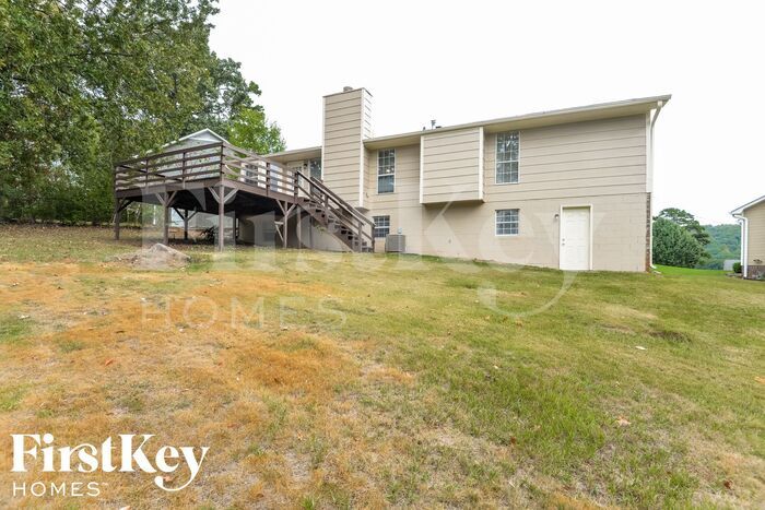 Building Photo - 1701 Wendy Cir
