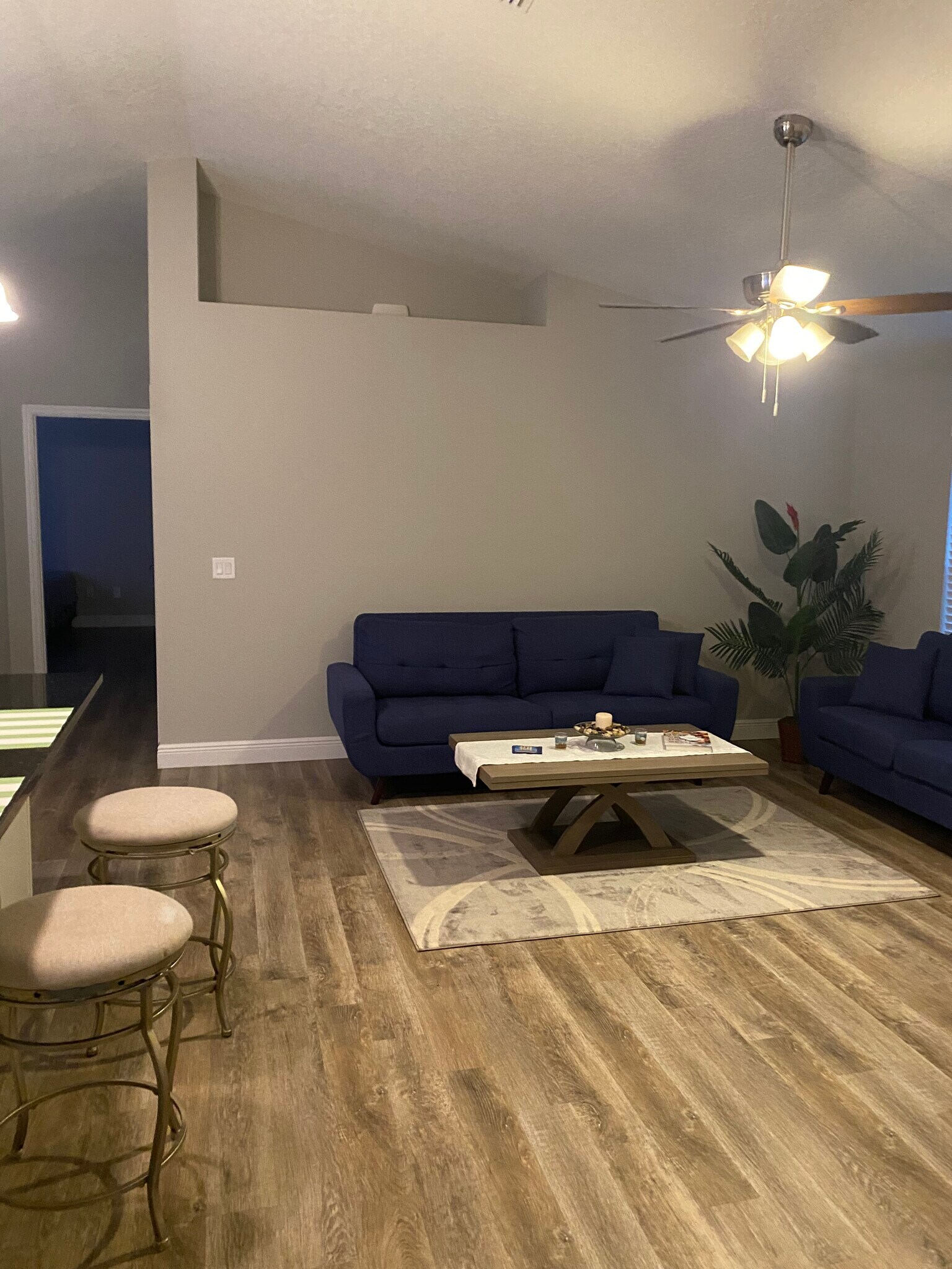 Building Photo - 9416 N Del Rio Way