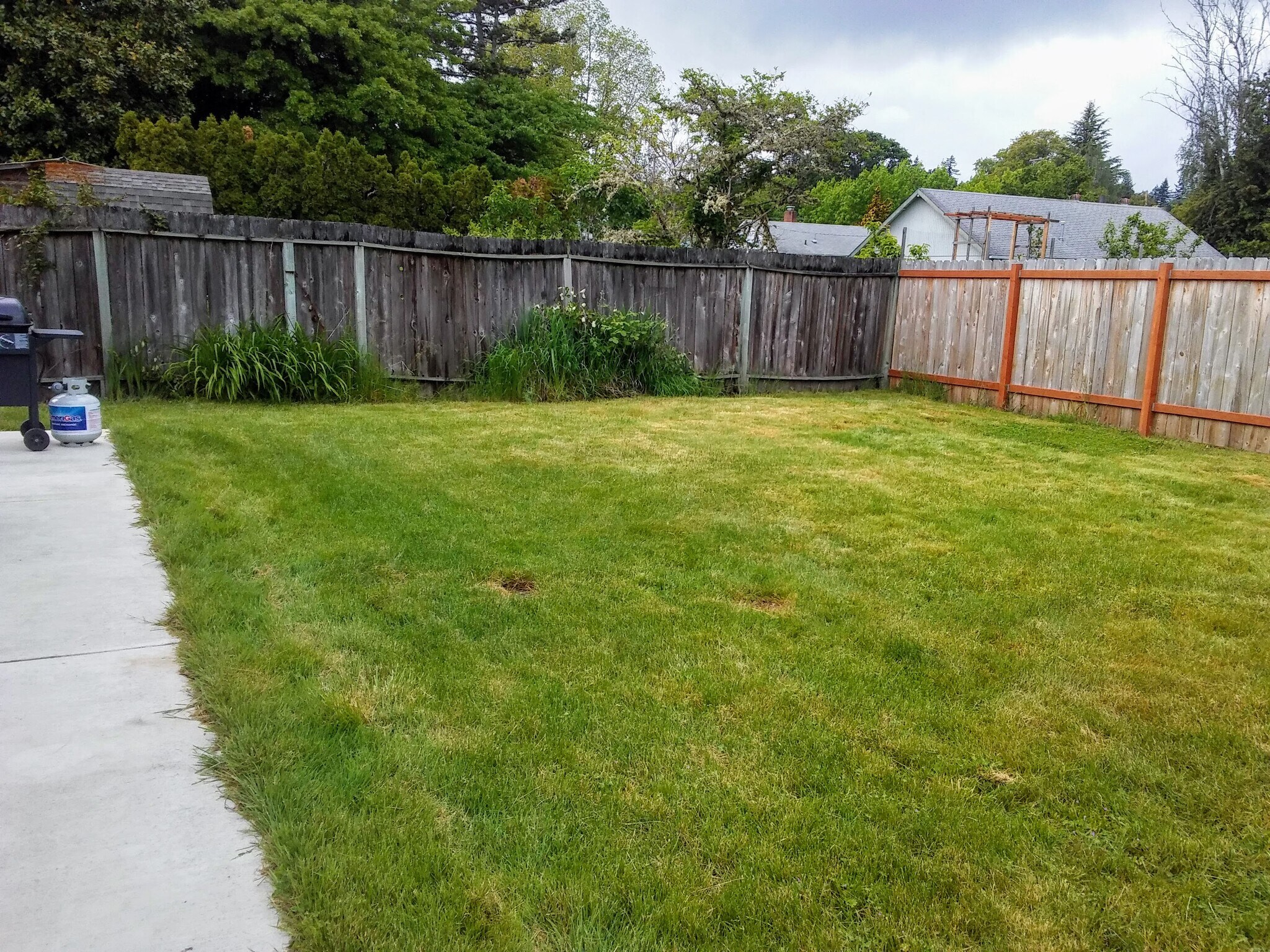 Building Photo - 2909 NW Fillmore Ave