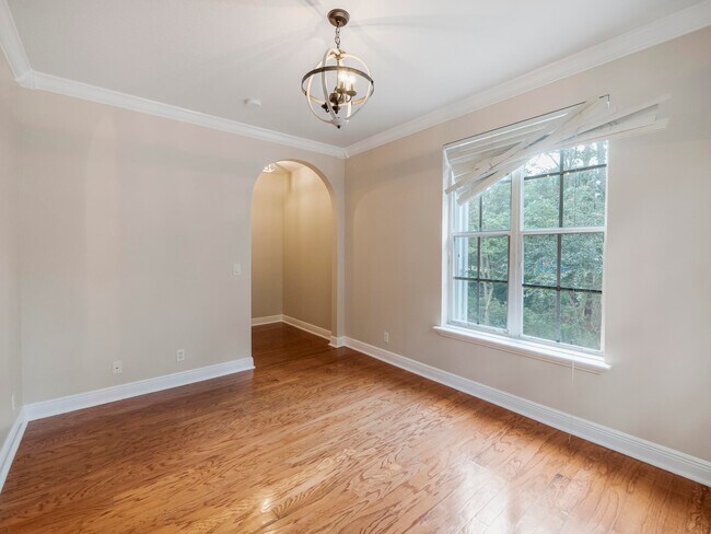 Building Photo - 148 Morning Dew Cir